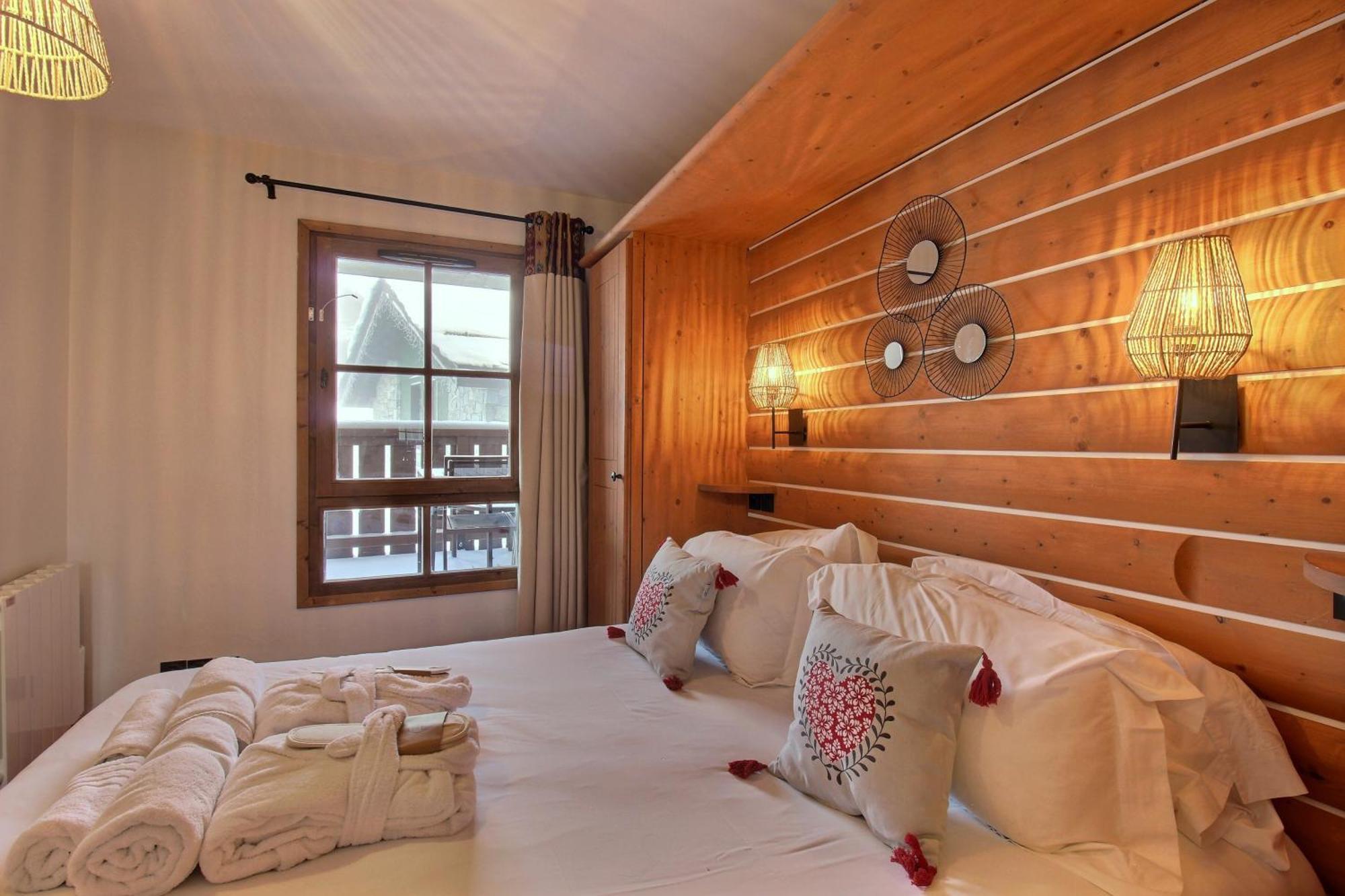 Arc 1950 - Appartement Moderne - Sauna Hammam Jacuzzi - 4 Personnes Les Arcs  外观 照片